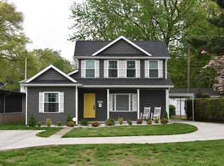 332 S Water St, Henderson, KY 42420