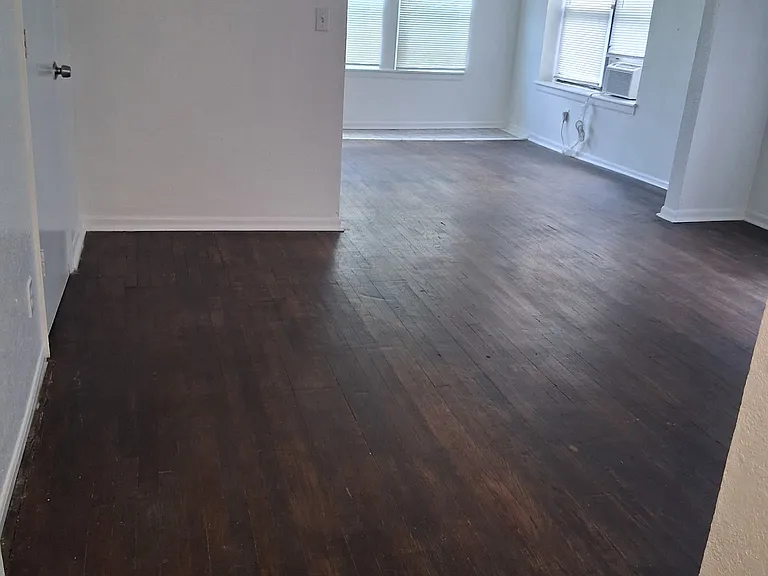 2704-2706 Benton Blvd #2S — Photo 8