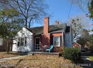 402 S Library St, Greenville, NC 27858