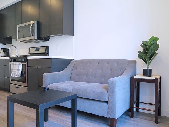 5th image of 237 Shipley St Unit 305