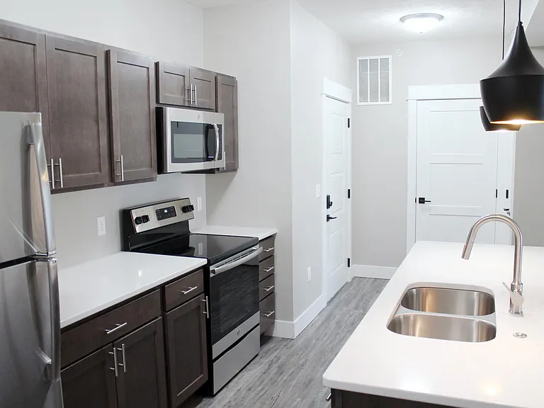 Prairie Heights Apartments — Photo 138