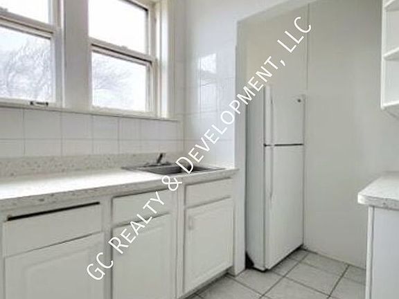 3rd image of 2948-52 N Laramie Ave #3