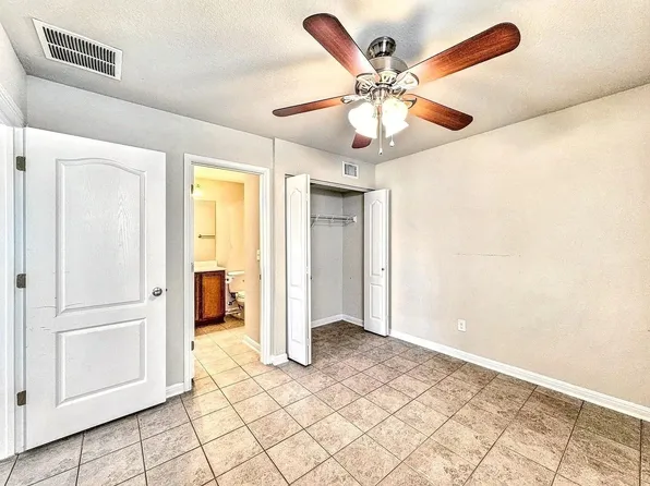 338 Trestle Tree #C, San Marcos, TX 78666