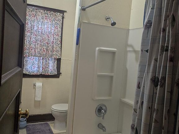 4th image of 543-45 Meigs St #3