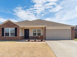 224 Klare Ct, Newcastle, OK 73065