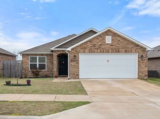 8101 Sunflower Way, Fort Smith, AR 72916