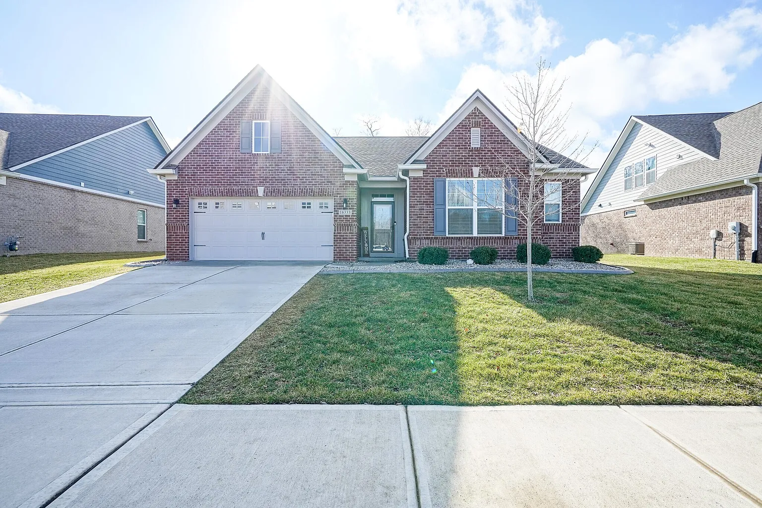 16333 Sedalia Dr photo 1