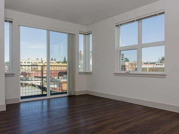2 bedroom North View