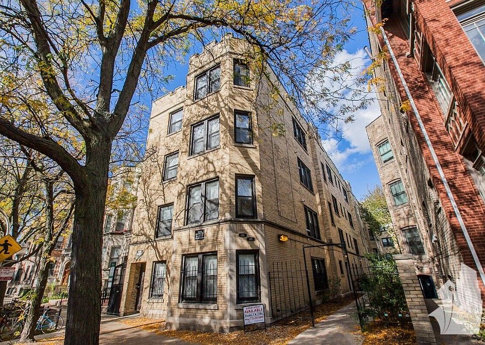 1st image of 6485 W Roscoe St #03N