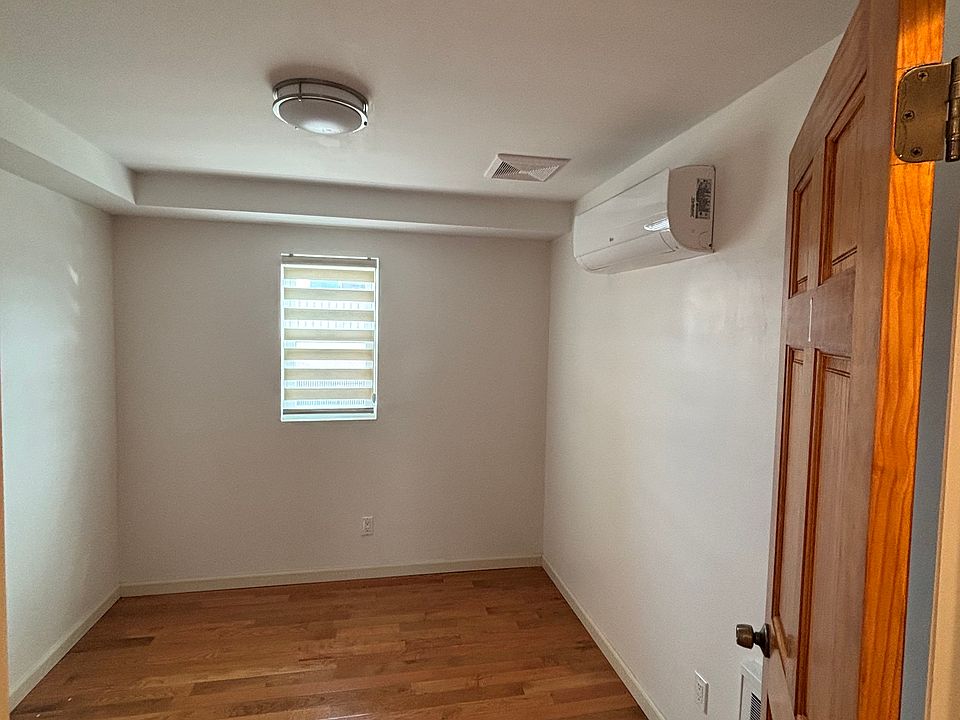 1st image of 43 27th Ave #1