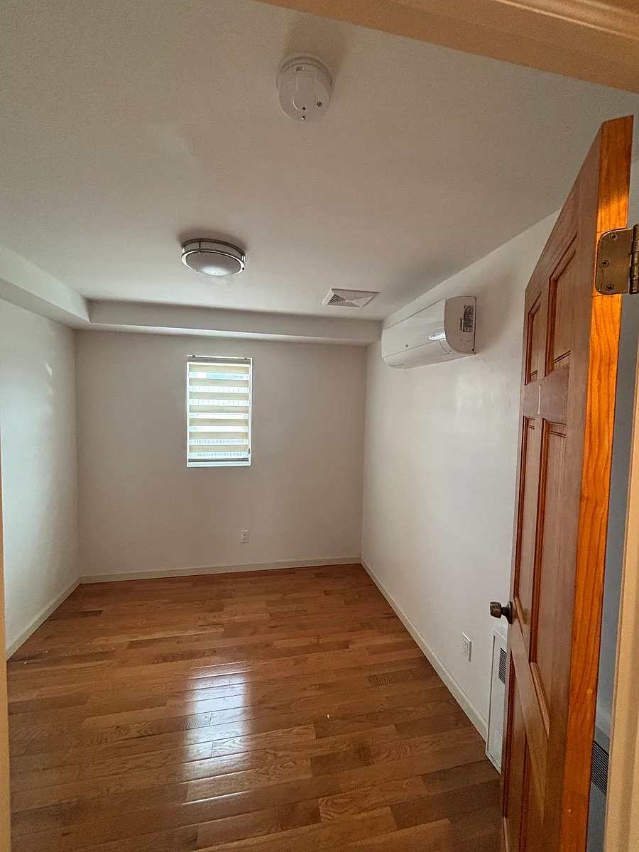 Building Photo - 43 27th Ave #1