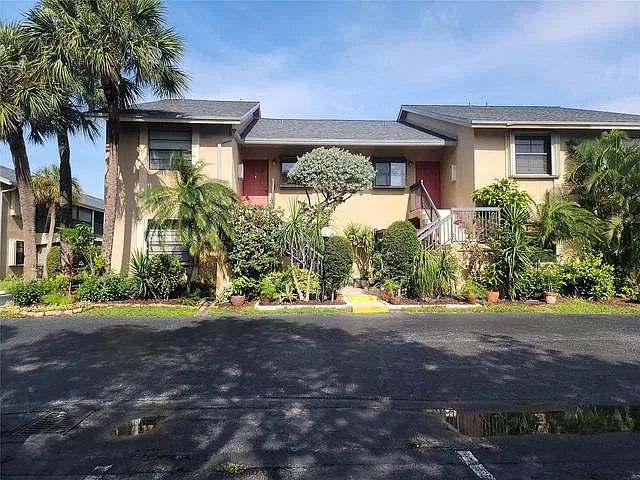 1001 SE 6th Ave #127