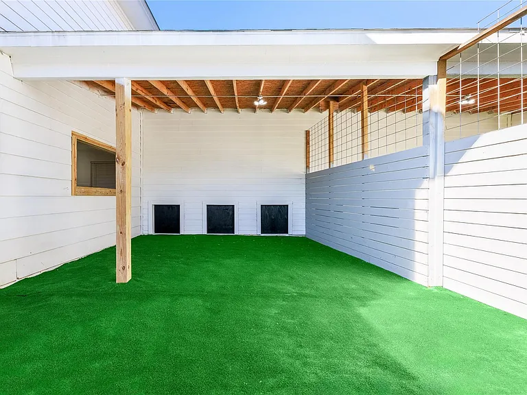 12826 Hill Dr — Photo 20