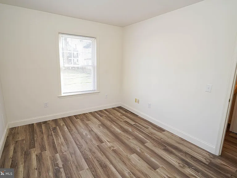 800 Travers St #6 — Photo 25