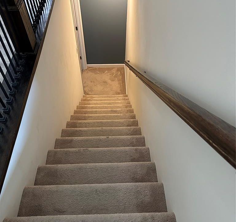 1st image of 317 Palisades Ct