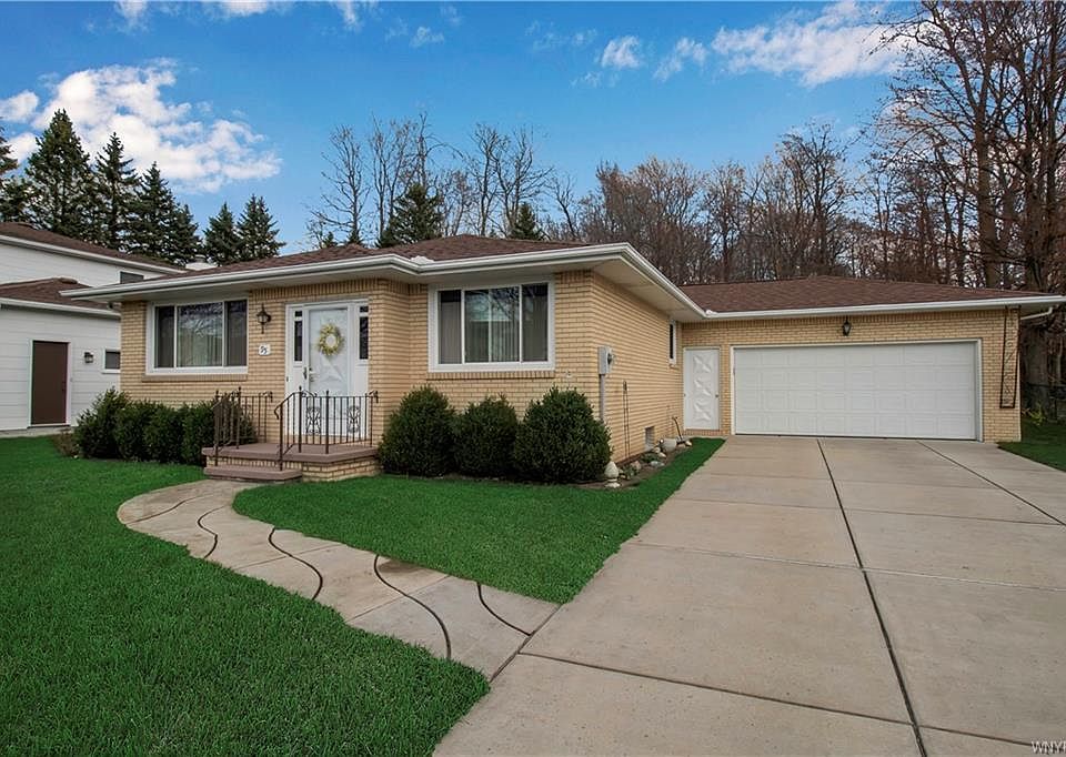 1st image of 95 Croydon Dr