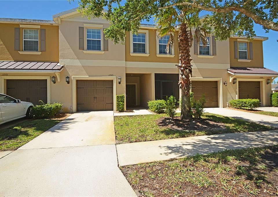 1st image of 11925 Greengate Dr