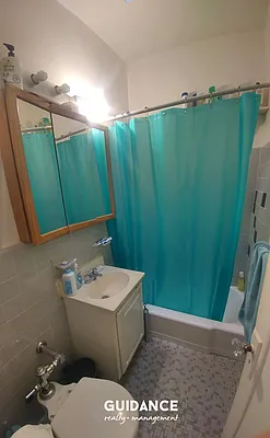 Rented by Guidance Realty Corp. | media 16