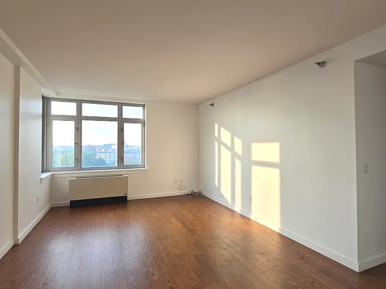 4026 College Point Blvd #10B — Photo 4