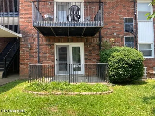 1625 Woodrow Dr APT 403, Knoxville, TN 37918
