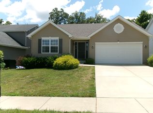 516 Pecan Bluffs Ct, Wentzville, MO 63385