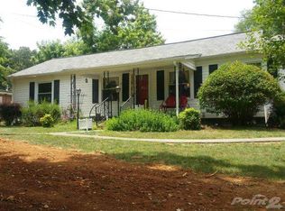 138 Elm St, Surgoinsville, TN 37873