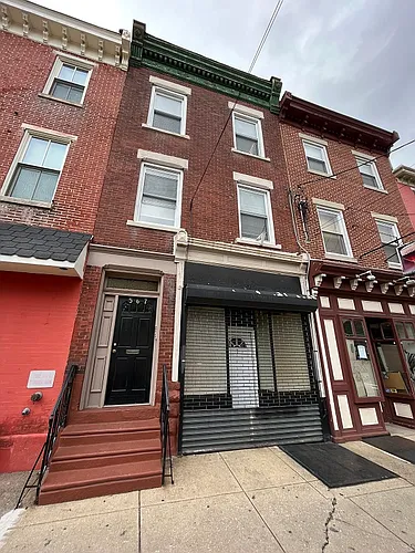 567 N 20th St Photo 1