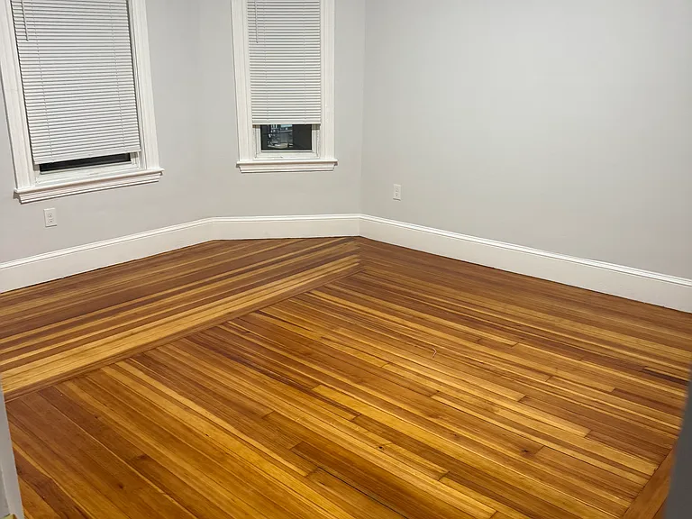 10 Humphreys St #2 — Photo 5