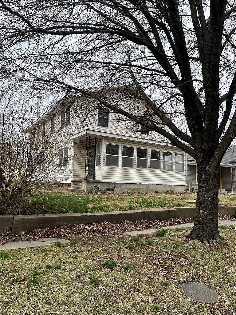 905 N Garfield Ave, Chanute, KS 66720 Zillow