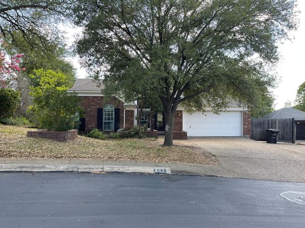 822 Amberstone Dr