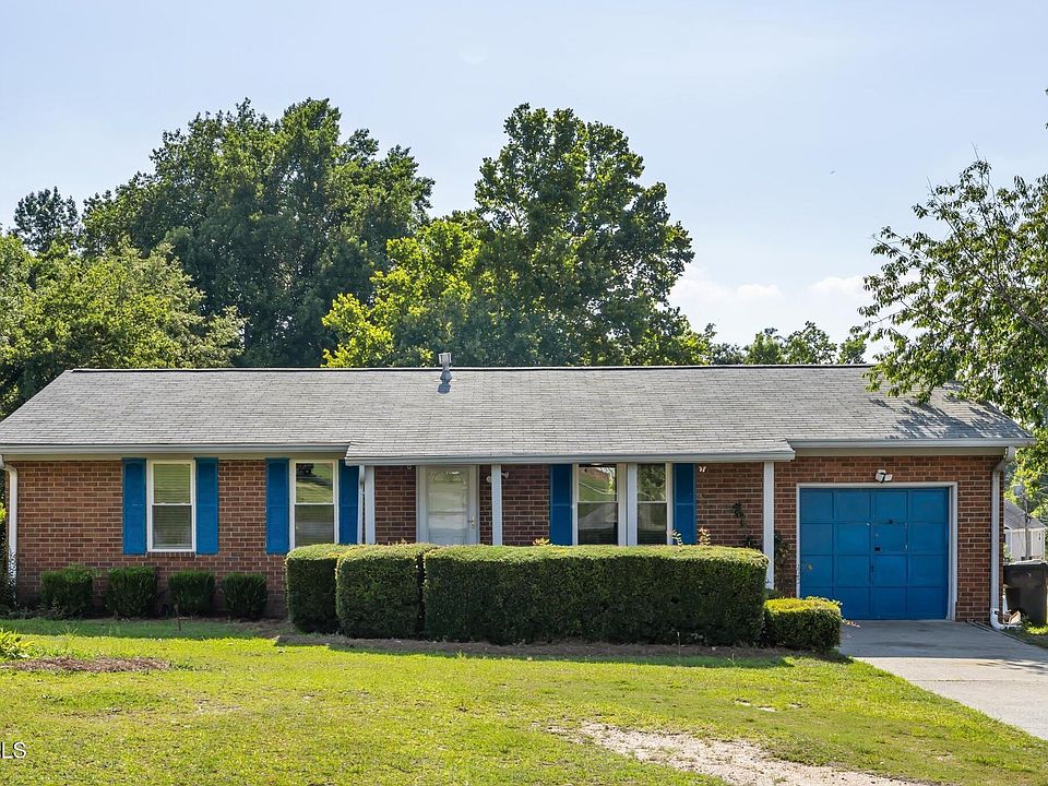 1st image of 914 Sycamore Drive