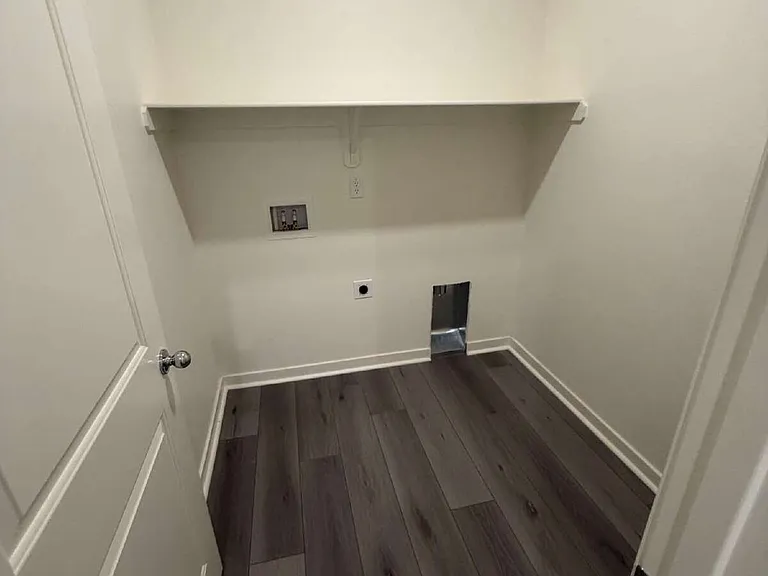 7828 Strawberry Meadow Ct — Photo 11