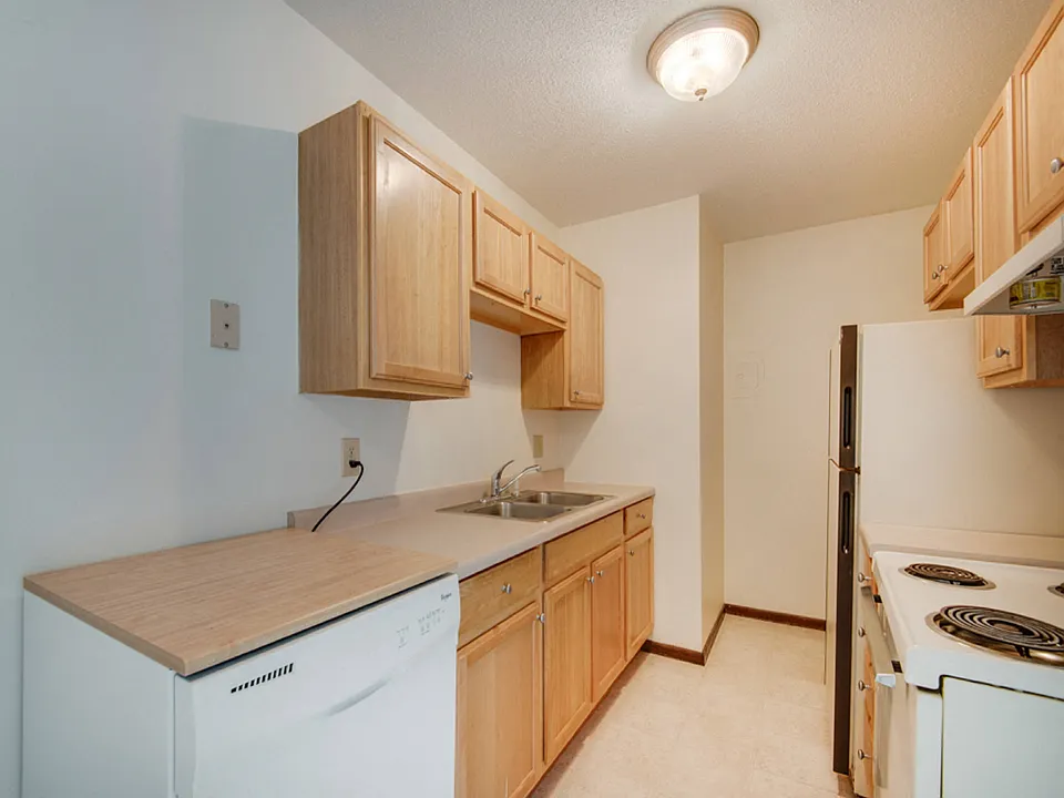 Pinehurst Apartments
