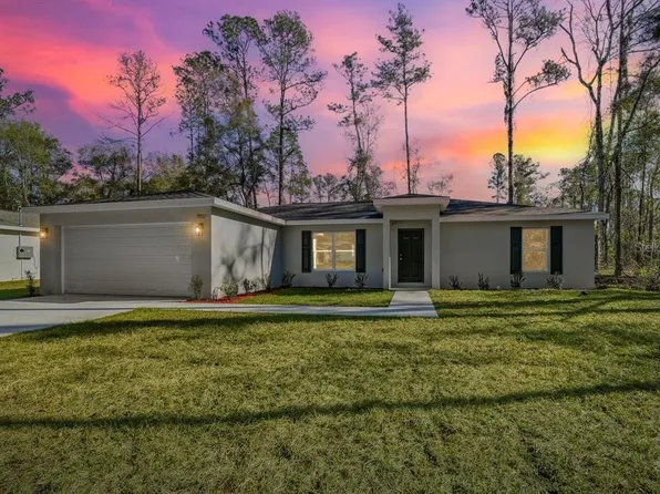 9927 N Athenia Dr, Citrus Springs, FL 34434