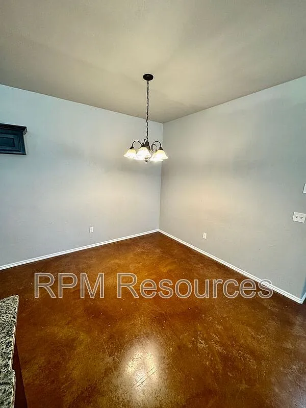 3 bed, 2.0 bath, 1250 sqft, $1,195 — Photo 4