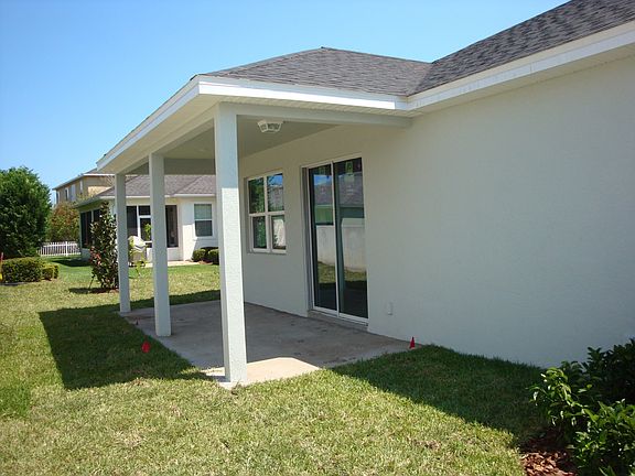 3rd image of 714 Grape Ivy Ln