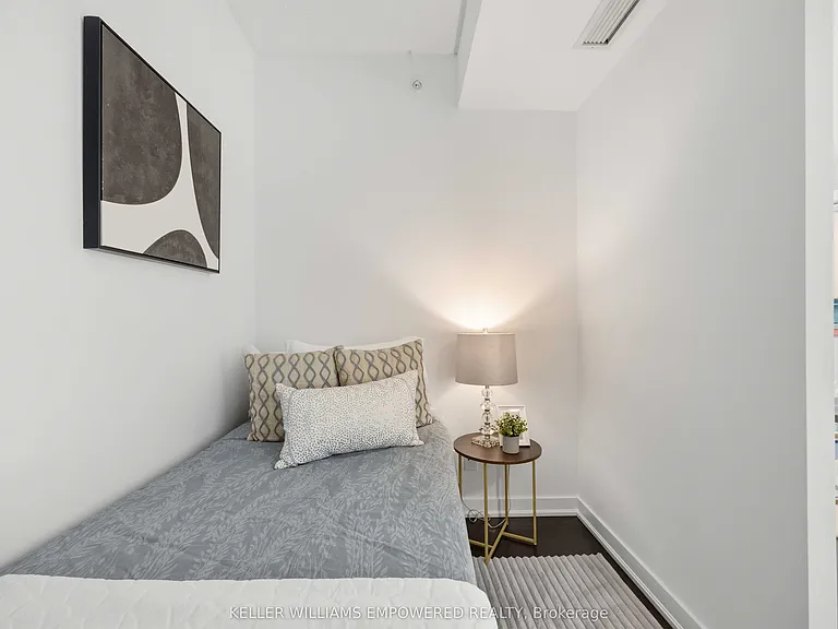 30 Nelson St #314 — Photo 16