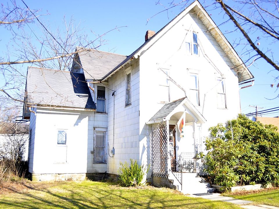 1st image of 119 Alba St