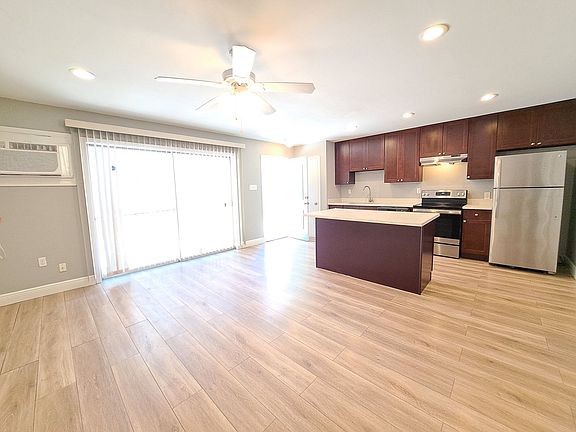 2nd image of 3921 Prytania St #3921-1C-5