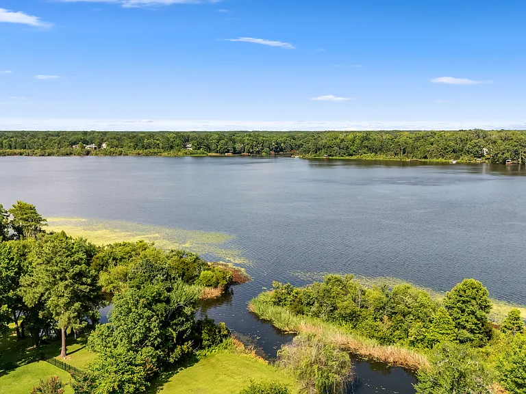 1733 Indigo Island Dr — Photo 61