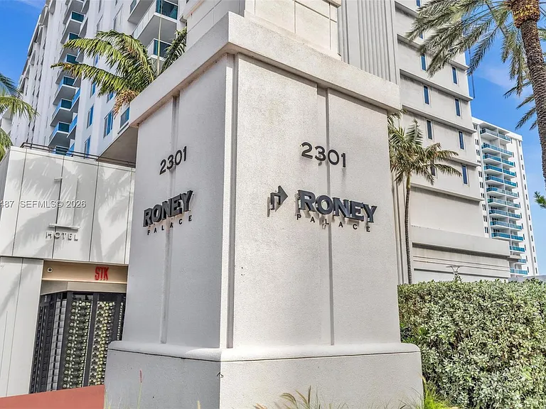 2301 Collins Ave #1543 — Photo 19