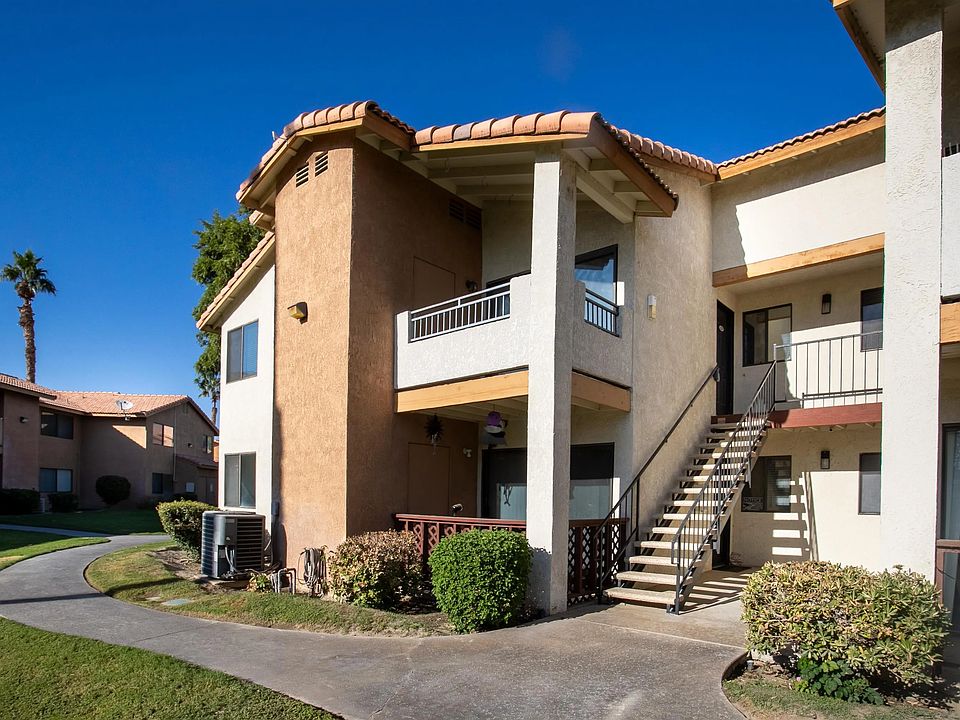 1st image of 78650 Avenue 42 APT 1510