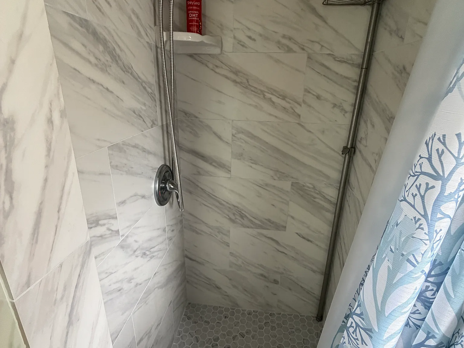 2 bed, 978 sqft, $3,200 — Photo 4