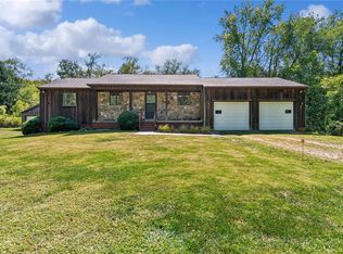 816 Middletown Rd, New Stanton, PA 15672