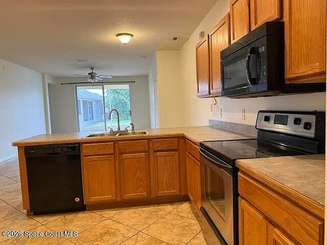 3676 Mount Carmel Ln — Photo 6