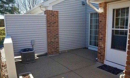 1st image of 3642 Linden Ave