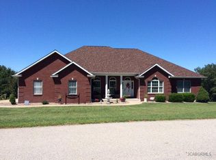 6116 Napa Ridge Rd, Jefferson City, MO 65109