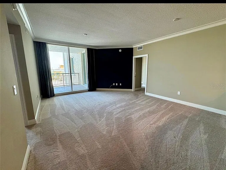 800 N Tamiami Trl #506 — Photo 6