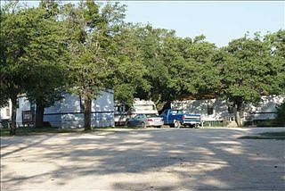 3rd image of 9322 Glen Rose Hwy