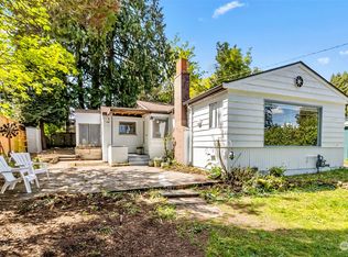 11715 20th Ave NE, Seattle, WA 98125